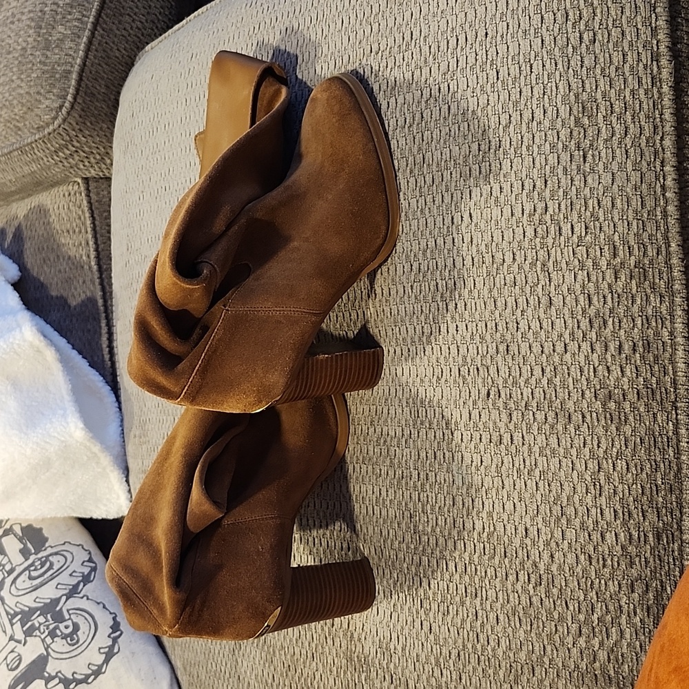 Michael kors suede/leather high boots, size 8 & 1/2.